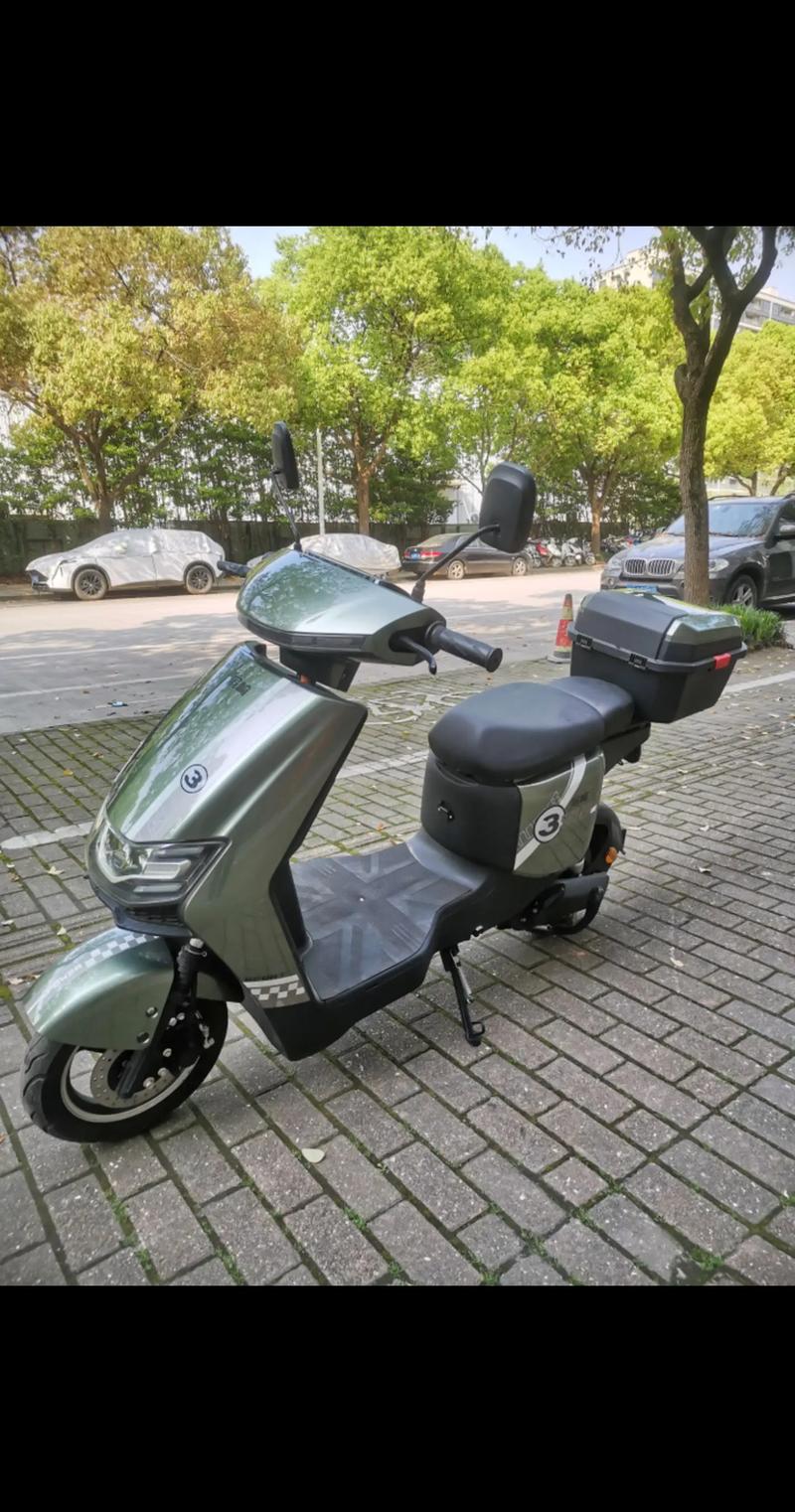 折叠电动车：便捷出行的新生代宠儿